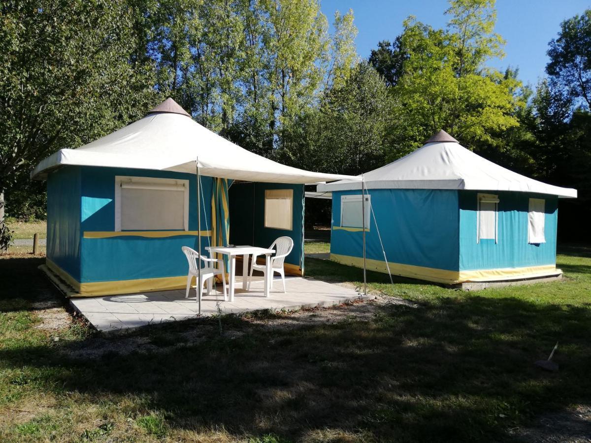 فندق Savigny-en-véronفي  Camping La Fritillaire المظهر الخارجي الصورة